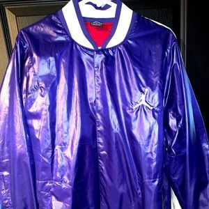 Jordan insulated light weight jacket